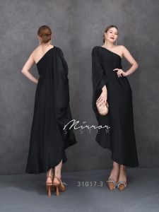 เดรสไหล่เดียว ทรงสวยเรียบๆแต่โก้ เนื้อผ้าซิลค์ซาตินนุ่มลื่นสวยหรู ใส่ออกงานได้ลุคสวยไฮโซ ทรงหลวมๆอำพรางหุ่นใส่สบาย ใส่แล้วสวยผ่องทุกเฉดสี  🌈4สี : ดำ ชมพู เขียว ครีมเทา  🔘Size detail Guide🔘   อก/เอว/สะโพกฟรีไซส์ ยาว36" ชายยาวสุด48"