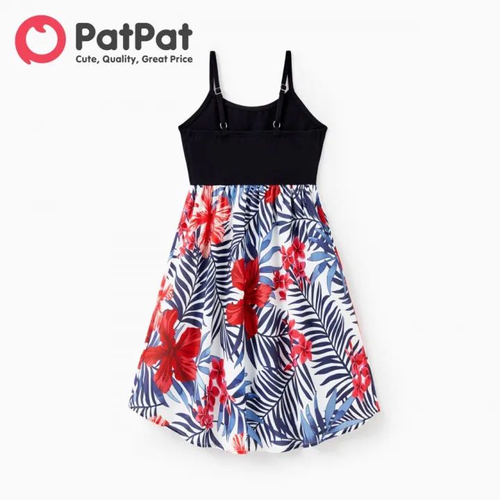 PatPat%20Family%20Matching%20Black%20Cotton%20Tee%20Beach%20Short-sleeve%20Shirt%20and%20Flora%20Print%20Splicing%20Halter%20Strap%20Midi%20Dress%20Sets%20-%20Image%2010