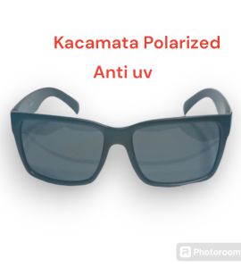 Kacamata pria Kacamata polarized/ bisa untuk pria dan wanita COD