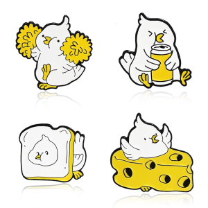 Lovely Chicken Brooch Pin Accessory For Jackets Hats Bags Alloy Decorative Accessories for Women Outfits