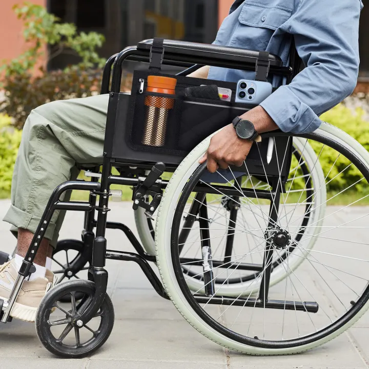 Black%20Wheelchair%20Side%20Pouch%20Portable%20Armrest%20Pouch%203%20Pockets%20Wheelchair%20Side%20Bag%20For%20Wheelchair%20-%20Image%205