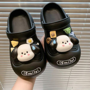 Sheii เข้าใหม่ รองเท้าแตะพื้นนิ่ม มีสายรัดส้น มาพร้อมตัวติดสุดน่ารัก น้ำหนักเบา ใส่แล้วไม่เจ็บเท้า พื้นมีกันลื่นแน่นๆ ชอบสีไหนจัดเลยน้าาา