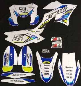 decal sticker stiker Dtracker Motif DT White