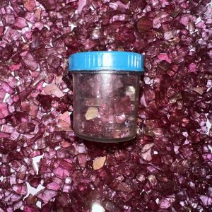Crystal Chips Pecahan Batu Kristal Gelas Kaca RUBY Warna Ungu BATU RUBI Elegant Hiasan Resin Glass Shards Mica Stone Flakes