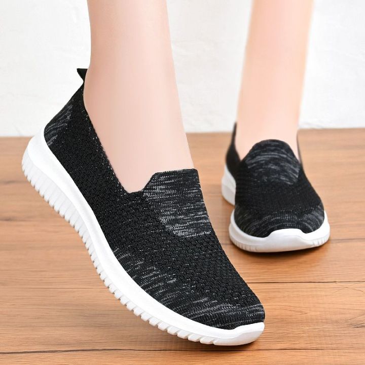 Novencci%20Women's%20Outdoor%20Sneakers%20Sport%20Shoes%20Kasut%20Sukan%20Wanita%20-%20Image%203