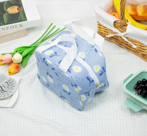 กระเป๋าใส่อาหาร กระเป๋าเก็บความเย็น กระเป๋าเก็บอุณหภูมิ มีหูหิ้ว สะดวกในการพกพา ใช้งานได้หลายแบบ สินค้าน่ารัก ส่งในไทย