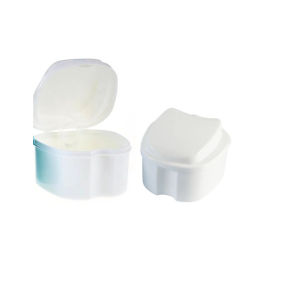 Vệ sinh khay niềng răng Combo đầy đủ: 30 viên sủi + Bàn chải 2 đầu + Hộp ngâm khay vệ sinh hàm duy trì