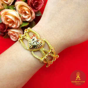 สร้อยข้อมือทองลายเลสสี่เสาคั่นหัวใจตัดลาย ความยาว 7-8 นิ้ว ชุบทอง เลสข้อมือ ทำจากทองเหลือง ใส่ได้หลายโอกาส พร้อมส่ง