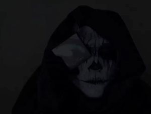 (COD& สต็อกพร้อม)คอนแทคเลนส์ Naruto คอสเพลย์ สีแดง ขนาด 14.5 มม. พร้อมน้ำยาดูแลรักษา ใช้ได้ 1 ปี