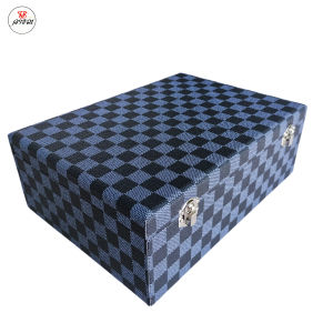 กล่องใส่พระเครื่องและเครื่องประดับ แบบตัวล๊อคตับ 3 ชั้น 54 ช่อง