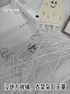 [OKLIFE. SG]Multi-Functional Storage Rack Clothes Rack Suction Retractable Hanger Bathroom Towel Rack