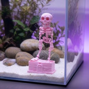 ATNV Realistic Dancing Skeleton Aquarium Bubbler with Pipe Suction Cup 3D Printed Aquarium Bubbler Ornament Interactive Underwater Wiggling Skeleton Statue Halloween Party