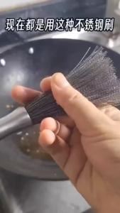 Chổi cọ rửa xoang nồi inox 304 có cán cầm không rỉ sét