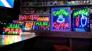 Lampu dekorasi toko Lampu CAFFEE COFFIE