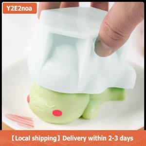 【Local shipping】 Cute Dinosaur Mousse Mold Pudding Silicone Mold Custard Mold Cake Mold Cartoon Green Dino Cake Decoration Baking Bakery Tool