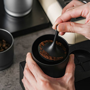 Coffee Dosing Funnel Aluminum Alloy Blind Shaker Fit 58mm Portafilters Espresso Dosing Cup Home Barista Tools Coffee Accessories