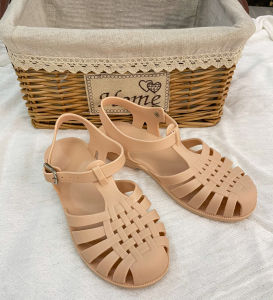 Free Shipping Retro Roman Flat Sandals Korean Student Style With A Hollowed-Out Design Round Toe Metal Buckle And Breathable Outer Material