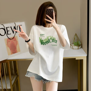 T-Shirt Wanita Lengan Pendek Ukuran Besar Motif Huruf Inggris Katun Tipis Bernapas Tren Musim Panas 2025 Desain Streetwear Korea Slim Fit Baju Santai Modis Kerah Bulat Gadis manis pedas Koleksi Terbaru Untuk ke kantor Serbaguna Tops Slip - on