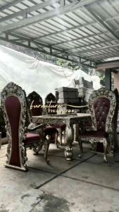 Kursi Makan Mewah & Meja Makan Ukir Jepara