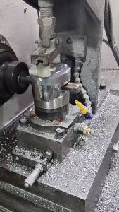 Áp dụng JEEP Chrysler Grand Voyager.   Xe Jeep Grand Cherokee   Van trung tâm  5047787AC