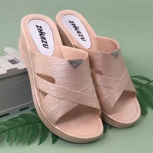 ZEEMIN New Womens Summer One Word Hollow Wedges Casual Slippers Thick Sole Non Slip Home Slippers Outdoor Beach Slippers