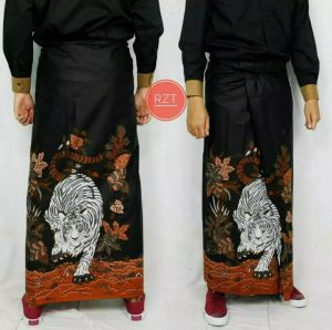 sarung batik motif macan