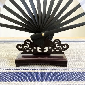 ที่วางพัด ฐานวางพัด ขาตั้งพัด ฐานตั้งพัด ทำจากพลาสติก