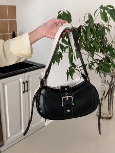 Women Summer Shoulder Bag Soft PU Leather Crossbody Bag Simple Messenger Bag All-matching Casual Underarm Bag for Daily