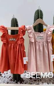 Váy linen cánh tiên ngực thêu hoa bé gái