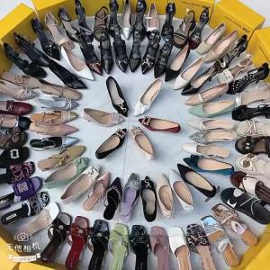 [Free Shipping] Large size overstock assorted fashion womens high-heeled shoes and sandals sizes 35/43 large quantities in stock