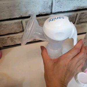 Máy hút sữa Sanity tay của Đức mẫu mới