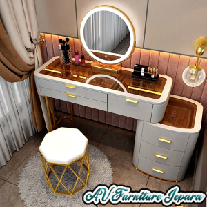 Meja Rias Modern Top Kaca Mewah