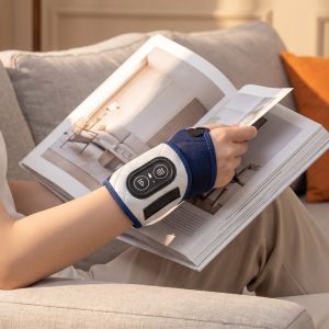 BLACKON Rechargeable Wrist Massager with Heating Function Portable Wrist Support Brace Easy to Carry 3 Vibration Modes Hand Massage Protector Office Workers
