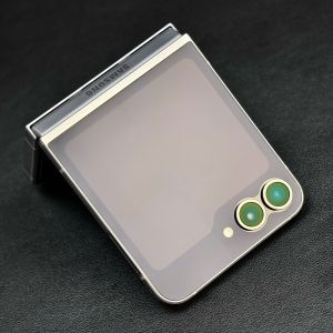 Brother Huang For Samsung Galaxy Z Fold6 Z / Flip6 Smooth Anti-Reflective PET Screen Protector Film for Outer Screen Easy Install