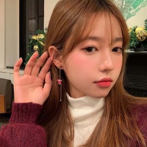 ROMANTIC EMPIRE Bead Pendant Women Moving Santa Claus Tree Tassel Link Snowflake Christmas Earrings Female Ear studs Korean Style Earrings Asymmetrical Dangle Earrings