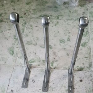 1 cái bass xỏ ống inox tròn o22mm/o25mm/o32mm dài 30cm chống ke với các dạng lỗ xỏ khác nhau
