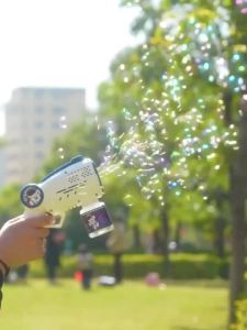 SG ShipSpace Dinosaur Bubble Automatic Bubble hine Electric Bubble Blaster Kids Outdoor Toy
