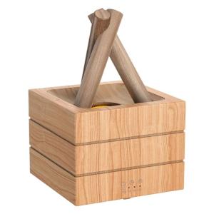 เครื่องเพิ่มความชื้นในอากาศพร้อมเครื่องพ่นควันอโรม่าน้ำมันหอมระเหยเปลวไฟไฟกลางคืนสร้างบรรยากาศสีสันสดใสสำหรับสำนักงานห้องนอน