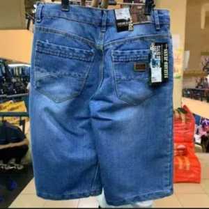 BANTING HARGA !!!! CELANA SANTAI // CELANA PENDEK DISTRO CELANA JEANS PENDEK PRIA