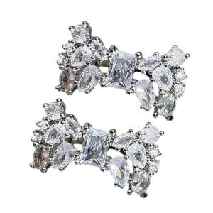 Sophisticated Butterfly Designs Ear Cuffs with Sturdy Brass Stones Portable for Celebrations and Everyday Styles