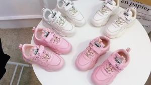 Girls Sneaker 2023 Autumn Childrens Running Shoes Girls Medium and Big Children Casual Soft Bottom Breathable Clunky Sneakers