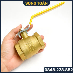 Van Bi Đồng 42 49 60 Van Bi Tay Gạt Hiệu Italy Hai Đầu Ren Trong 42 49 60