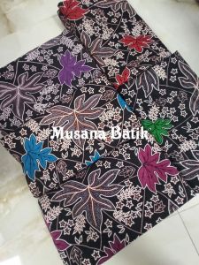 kain batik printing motif daun pepaya bahan seraGam batik bawahan batik tradisional crn