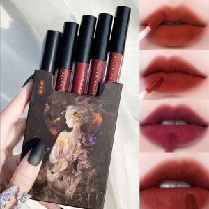 5pcs/set Lipstick Set Retro Red Lipsticks Matte Easy Coloring Set Cheap Velvet Matte Lipstick Lip Glaze