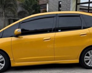 Honda Jazz 2009-2013 Black Rain Guard Door Visor Window Gutter
