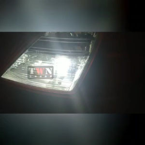 ไฟถอย LED 33 ชิพ ขั้วบิดตรง 1156 DC12V. แสงสีขาว ส่งสินค้าจากประเทศไทย