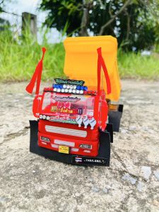 รถดั้มโมเดล 6 ล้อจีก้า รถดั้มแต่งซิ่งเล่นมือ มีกระจก ฝาครอบ ล้อมีลาน