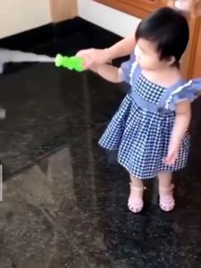 Bubble Stik Gelembung Sabun Ukuran Panjang 45 Cm Mainan Gelembung Puas Banget