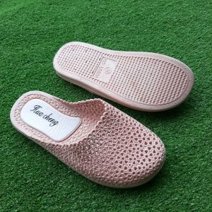 Dép Nữ Nhựa Dẻo Bít Mũi up lên size nha các nàng
