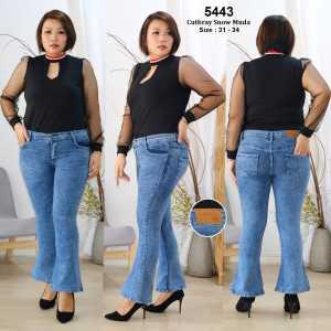 Celana Jeans jumbo wanita // Celana Jeans Cutbray Lipat // Cutbray Softjeans Strecht Melar // Celana Jeans Cutbray polos Jumbo kekinian